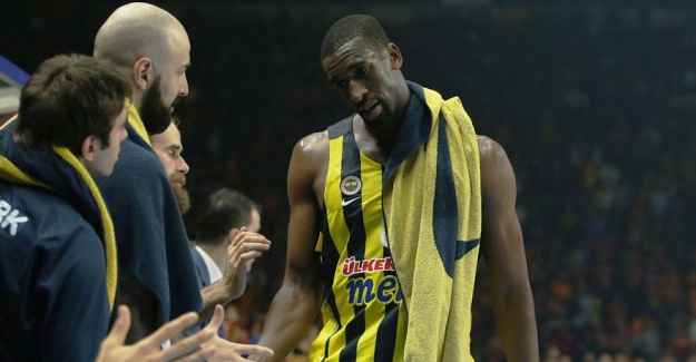 Ekpe Udoh’tan Fenerbahçe bayrağına saldırıya tepki