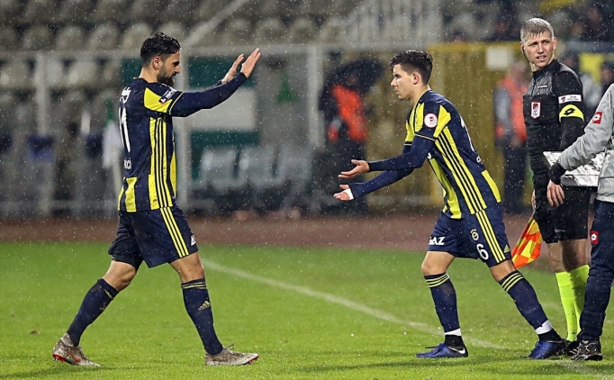 Ferdi Kadıoğlu, 13 dakikalık futboluyla Ersun Yanal'ın umudu oldu !