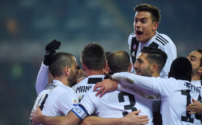 Juventus derbiyi kazandı, Ronaldo tarihe geçti !