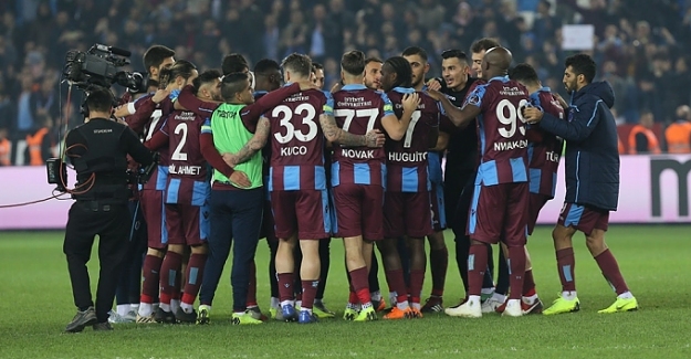 Trabzonspor'da 8 isim kamp kadrosunda yer almadı!