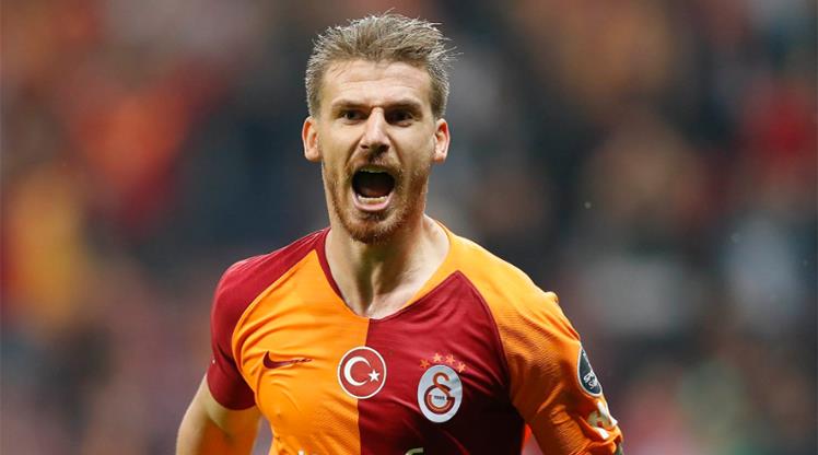 Serdar Aziz, yüzde 99 Galatasaray'da kalıyor !