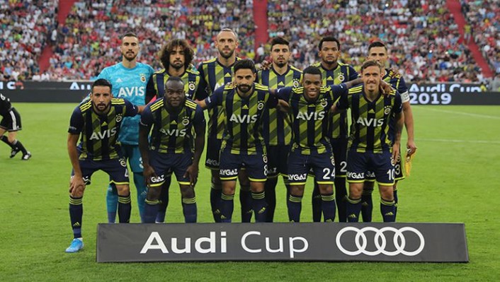 Real Madrid-Fenerbahçe Maçının İlk 11'leri Açıklandı!