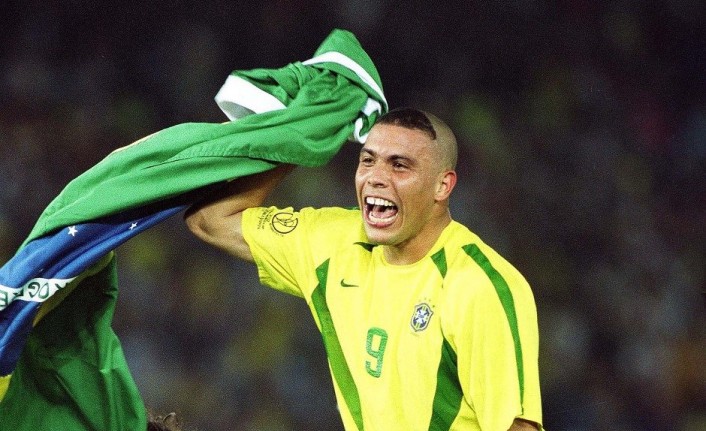 Ronaldo'dan 19 yıl sonra gelen özür!