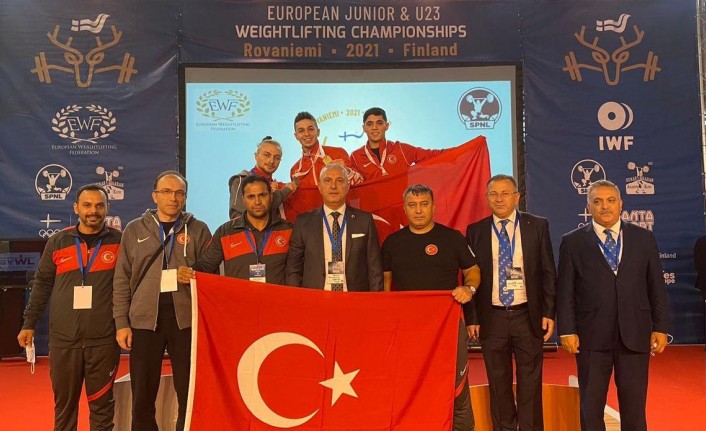 Gençler ve 23 Yaş Altı Avrupa Halter Şampiyonası’nda Melihcan Günay, Avrupa üçüncüsü oldu