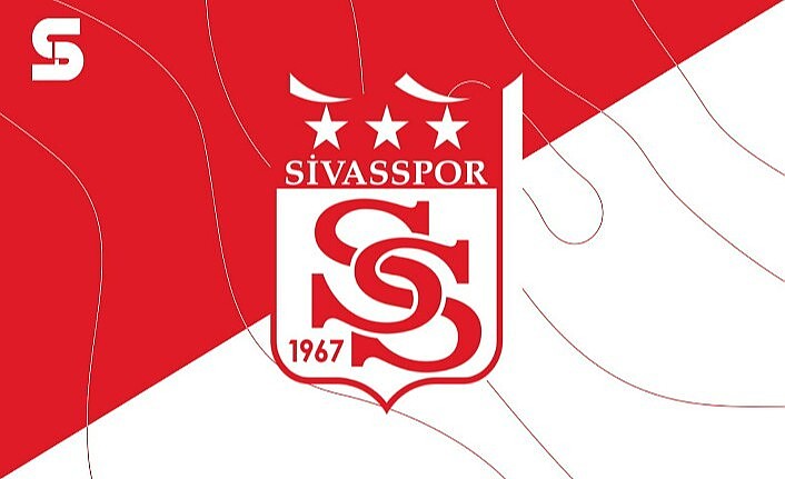 Sivasspor'a Fenerbahçe maçı öncesi golcüsünden kötü haber geldi! Bel kemiği kırıldı...