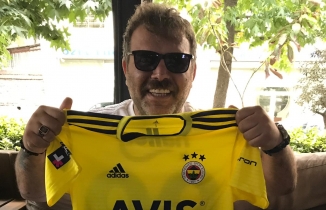 Çekiliş ile hediye Fenerbahçe forması!